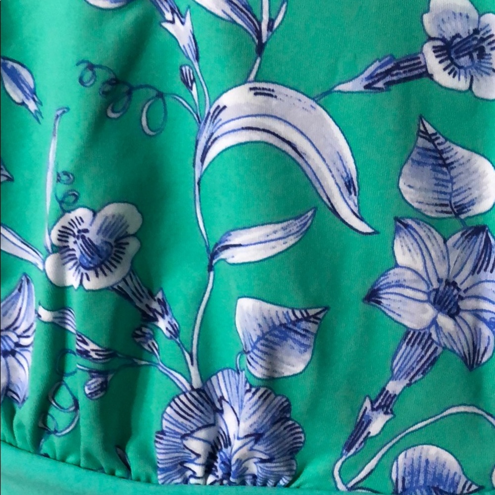 Lands’ End Bathing Suit Top - Picture 2 of 5
